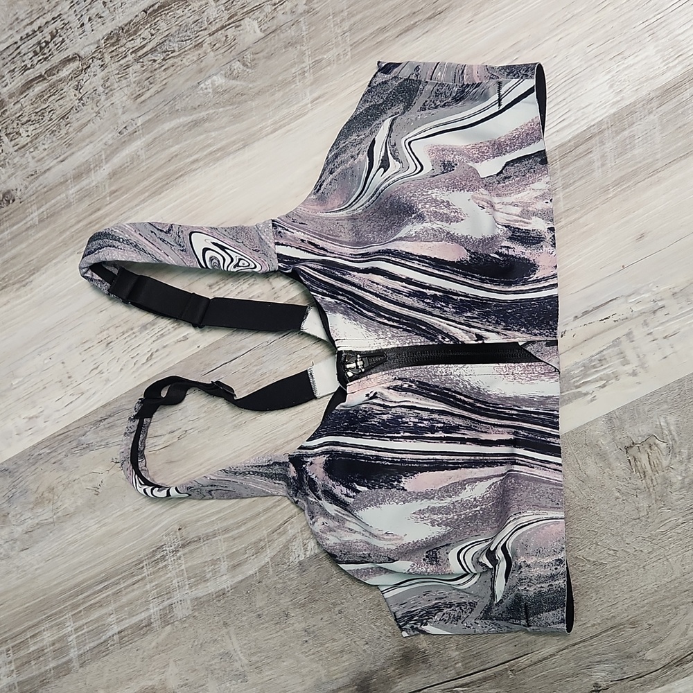Victoria secret sports bra